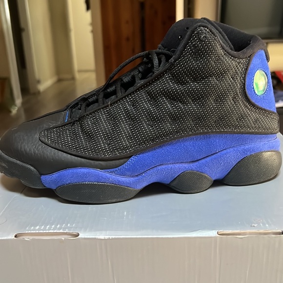 Air Jordan 13 Retro “Hyper Royal” - Picture 2 of 4